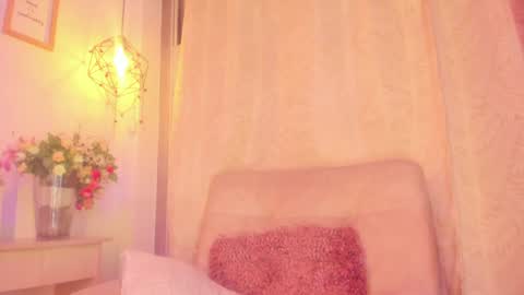 Chantall online show from 12-23-24, 06:11