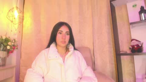 Chantall online show from 12-24-24, 06:33