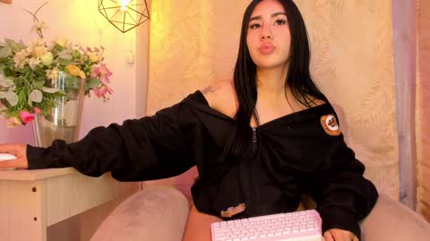 Chantall online show from 01-19-25, 10:17