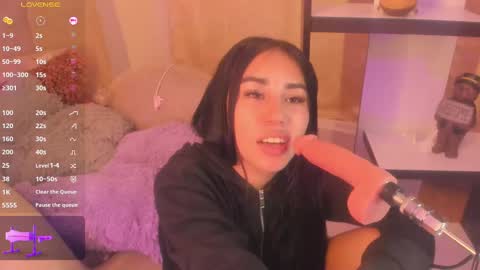 Chantall online show from 02-13-25, 09:51