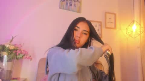 Chantall online show from 02-18-25, 04:48