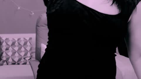 The Queen online show from 12-01-24, 05:24