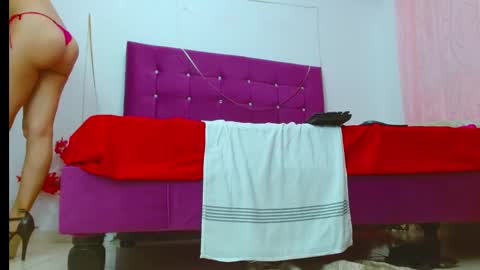 chantal sweety  and horny latina for u online show from 01-10-25, 01:32