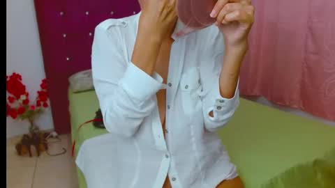 chantal sweety  and horny latina for u online show from 01-25-25, 11:44