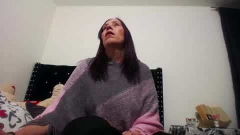    online show from 05-12-26, 03:25