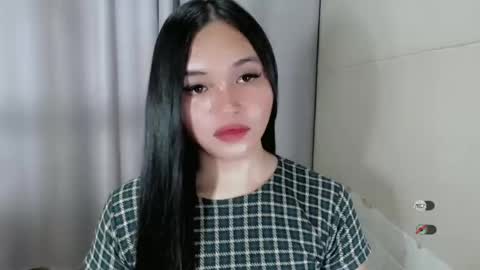 CHANTELLE online show from 02-17-25, 01:47
