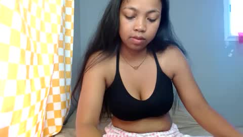 chanyah1 online show from 12-18-24, 05:37