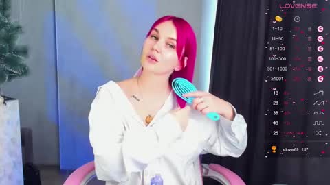 Suzanna Snow online show from 12-10-24, 07:26