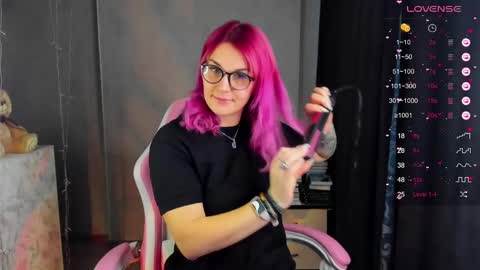 Suzanna Snow online show from 01-19-25, 05:05