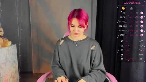 Suzanna Snow online show from 01-21-25, 04:32