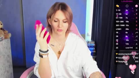 Suzanna Snow online show from 02-26-25, 07:42