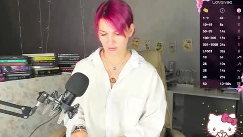 Suzanna Snow online show from 09-14-25, 04:11