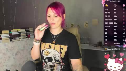 Suzanna Snow online show from 09-24-25, 04:27