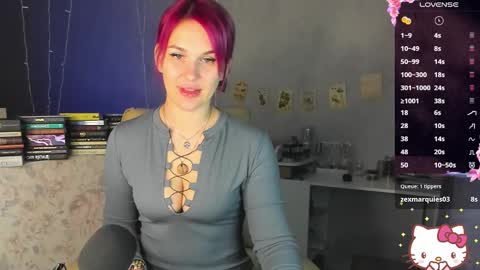 Suzanna Snow online show from 09-27-25, 05:01