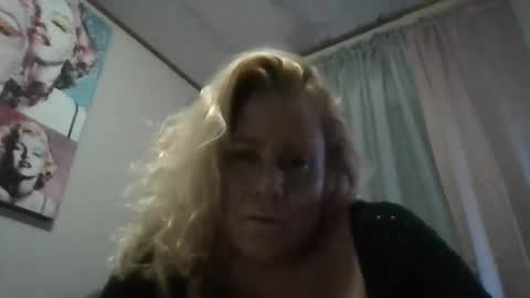 Ms. Behaving online show from 12-30-24, 01:03