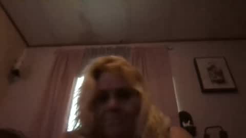 Ms. Behaving online show from 01-08-25, 03:39