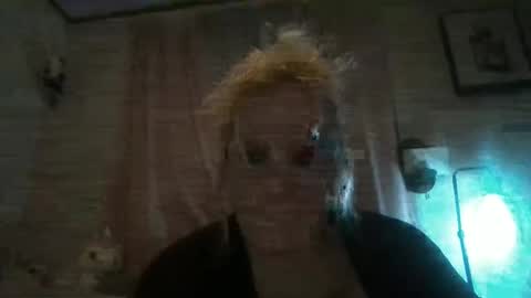 Ms. Behaving online show from 02-03-25, 10:58