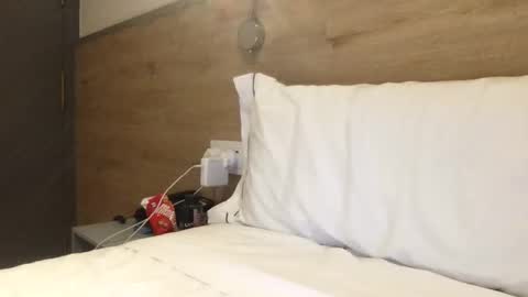 Snapshot of chapfella chatting on 03-27-26, 10:20 chapfella online show from 03-27-26, 10:20