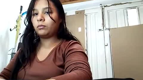 Snapshot of charis_21 chatting on 01-16-25, 08:57 charis 2 online show from 01-16-25, 08:57