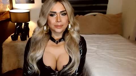 charismatic_apple online show from 02-03-26, 06:13