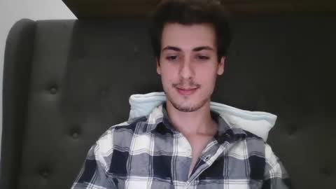 Snapshot of charismaticcharm chatting on 01-08-25, 08:27 charismaticcharm online show from 01-08-25, 08:27