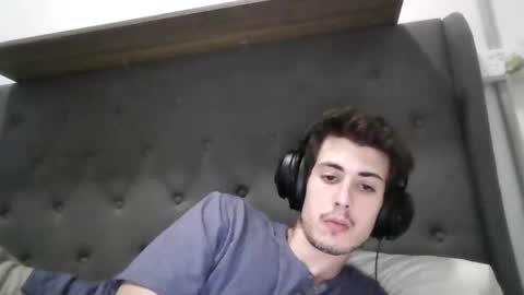 Snapshot of charismaticcharm chatting on 01-10-25, 10:39 charismaticcharm online show from 01-10-25, 10:39