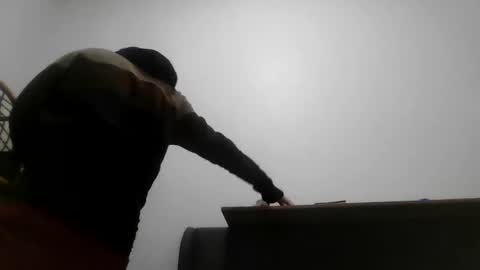 Snapshot of charismaticcharm chatting on 01-13-25, 08:15 charismaticcharm online show from 01-13-25, 08:15