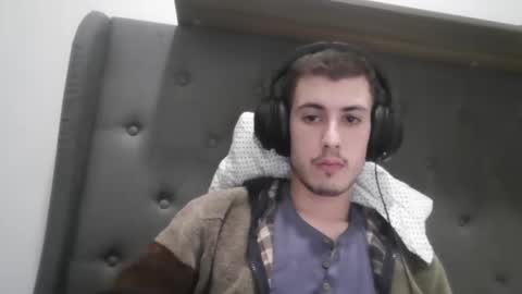 Snapshot of charismaticcharm chatting on 01-31-25, 08:43 charismaticcharm online show from 01-31-25, 08:43