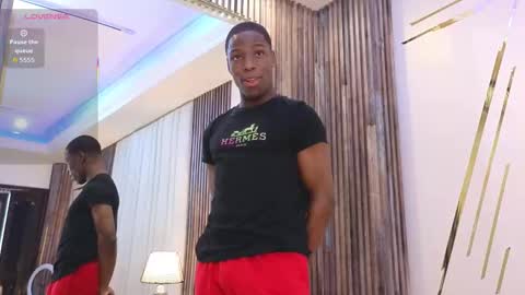 Snapshot of charlesbrown_ chatting on 11-06-25, 01:23 charlesbrown_ online show from 11-06-25, 01:23