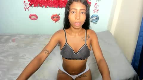 Snapshot of charley_hot chatting on 10-23-25, 06:17 charley_hot online show from 10-23-25, 06:17