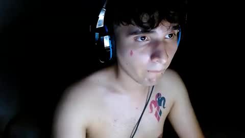 Snapshot of charley_quin chatting on 06-11-26, 02:53 Charley quinn online show from 06-11-26, 02:53