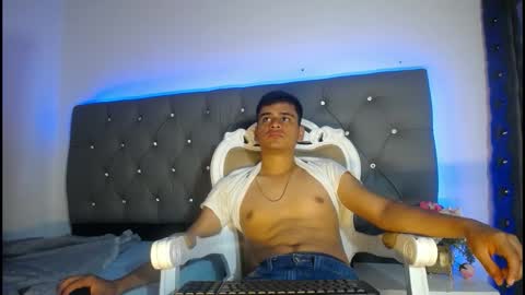 Charlie online show from 11-05-25, 04:23