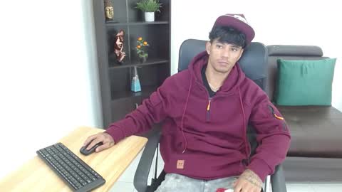 Charlie oconnor online show from 01-28-25, 02:53