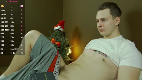 Snapshot of charlie_smiley chatting on 01-05-25, 01:03 Charlie Smiley online show from 01-05-25, 01:03