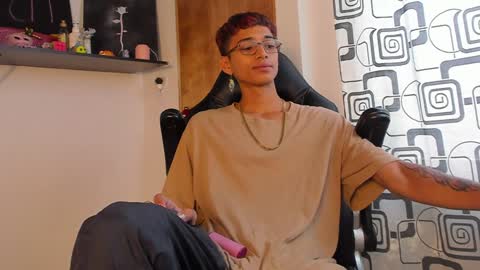 Charles Russo online show from 12-28-24, 08:15