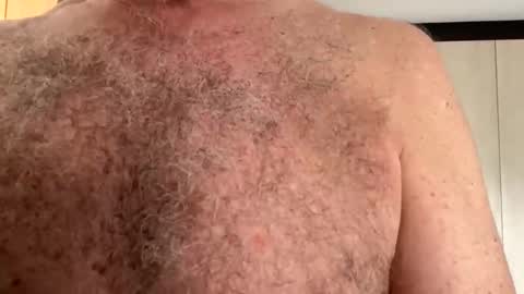 Snapshot of charlieg123 chatting on 03-27-26, 08:26 Gary online show from 03-27-26, 08:26