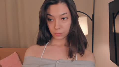 Yumi online show from 05-01-26, 09:41