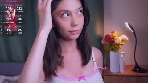 Yumi online show from 06-11-26, 10:41