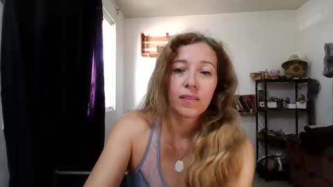 Snapshot of charlot_ponze chatting on 08-06-26, 05:15 charlott online show from 08-06-26, 05:15