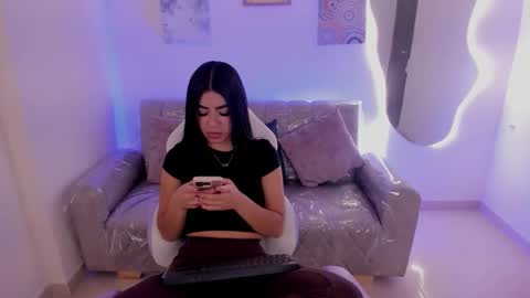    online show from 09-08-25, 04:50