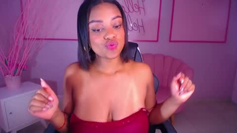 Charlote  online show from 01-17-25, 10:44