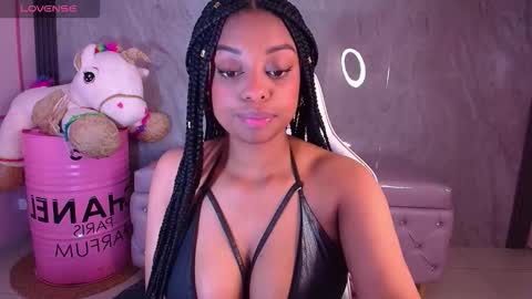 Charlote  online show from 10-14-25, 01:01