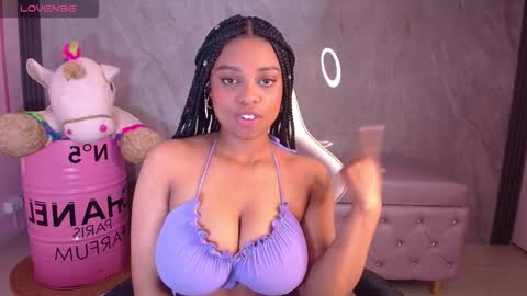 Charlote  online show from 10-20-25, 01:00