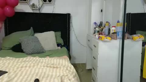 charlotte_027 online show from 02-20-26, 03:03