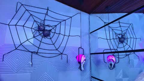 Snapshot of charlotte_2015 chatting on 10-24-25, 11:06 ambar online show from 10-24-25, 11:06