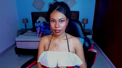 Snapshot of charlotte__bronte chatting on 02-07-26, 05:38 Charlotte online show from 02-07-26, 05:38