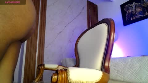 Charlotte  online show from 01-16-26, 01:04