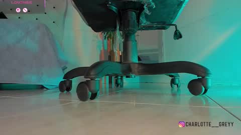 charlotte  grey online show from 01-07-26, 08:33