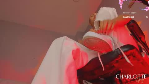 Snapshot of charlotte__grey chatting on 03-17-26, 08:23 charlotte grey online show from 03-17-26, 08:23