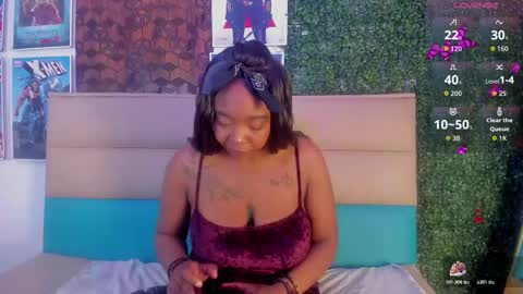 Snapshot of charlotte_brown_1 chatting on 10-31-25, 01:45 CHARLOTTE BROWN online show from 10-31-25, 01:45